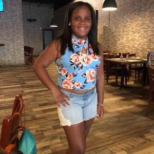 Meet your Posher, Frances